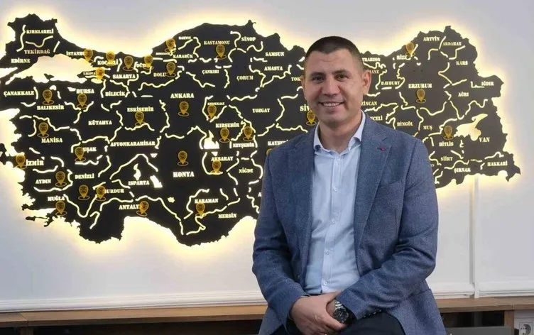 0X0 Son Dakika Doner Zinciri Degil Fetonun Hucre Evi Maydanozun Her Yani Hainlerle Dolu Polis Hakim Muhasebeci 1740287249837