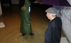 Mersin'i dolu ve sağanak yağış vurdu