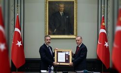 Dışişleri Bakanı Fidan’a 'Devlet Üstün Hizmet Madalyası Beratı'
