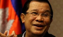 Kamboçya Başbakanı 39 yıllık görevini oğluna devrediyor