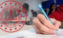 Cumhuriyet'in 100. Yılı Kutlamaları İçin Sınavlar Ertelendi: Öğrenciler ve Öğretmenler Kutlamalara Daha Aktif Katılacaklar!