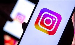 Fenomenler şirketleri tehdit ediyor! Instagram kapandı, makyajları döküldü