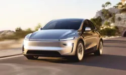 Tesla yeni modelinin en ucuz versiyonunu satışa sunuyor, fiyat belli oldu