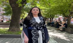 Öğretmen Haklarını İstiyor