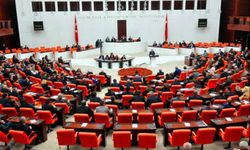 Meclis'ten Kanun Teklifi: KHK'larda Değişiklik Onaylandı