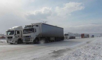 Kars’ta 382 köyün 173’ünün yolu ulaşıma kapalı