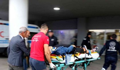 Erzincan’da midibüs devrildi: 21 yaralı