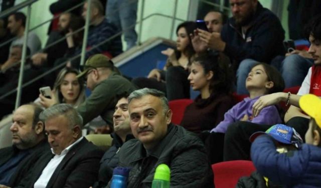 Başkan Mehmet Cabbar: “Efeler Ligi’nde önemli tecrübeler kazandık”