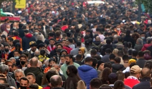 Yurt dışından Türkiye’ye 739 bin 364 kişi göç etti